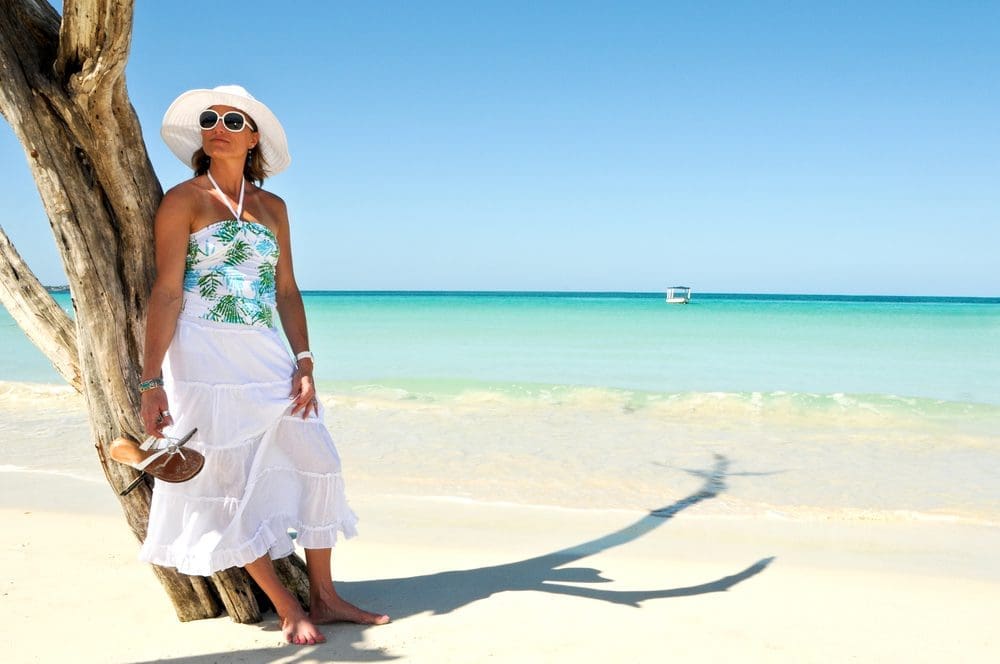 hawaii beach dress code What Should I Wear in Hawaii: A Traveler's Guide